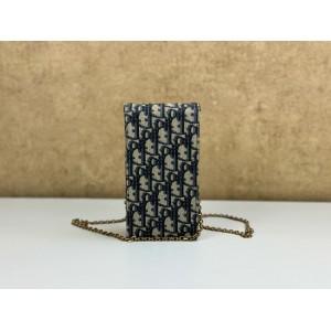 DIOR VERTICAL SADDLE POUCH